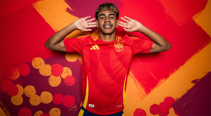ইউরোর সর্বকনিষ্ঠ ফুটবলার লামিন ইয়ামাল